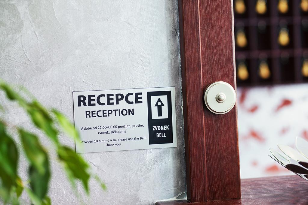 Hotel Atlas Benesov  Ngoại thất bức ảnh